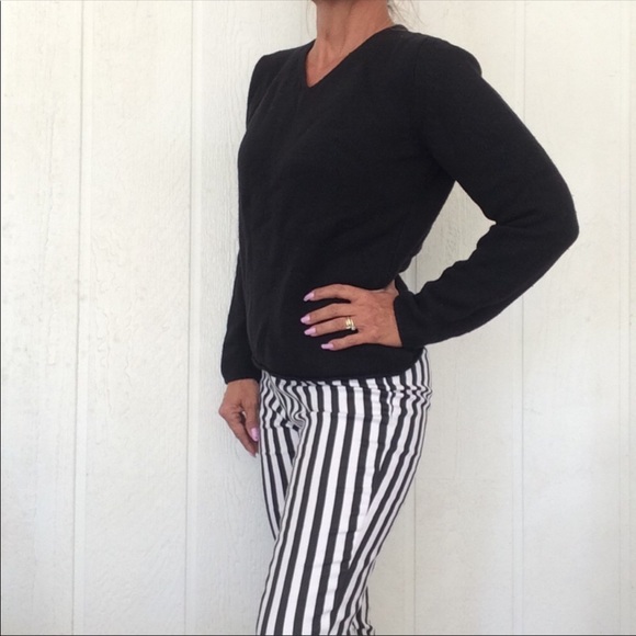 MAX MARA BLACK WOOL CASHMERE V NECK SWEATER MEDIUM - Picture 4 of 8